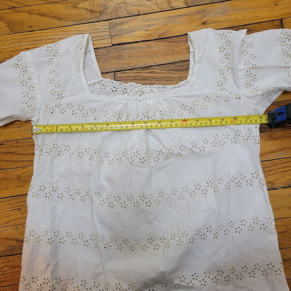 J.Crew Vintage White Eyelet Peasant Top M Cottagecore Boho Victorian Inspired - Picture 4 of 5